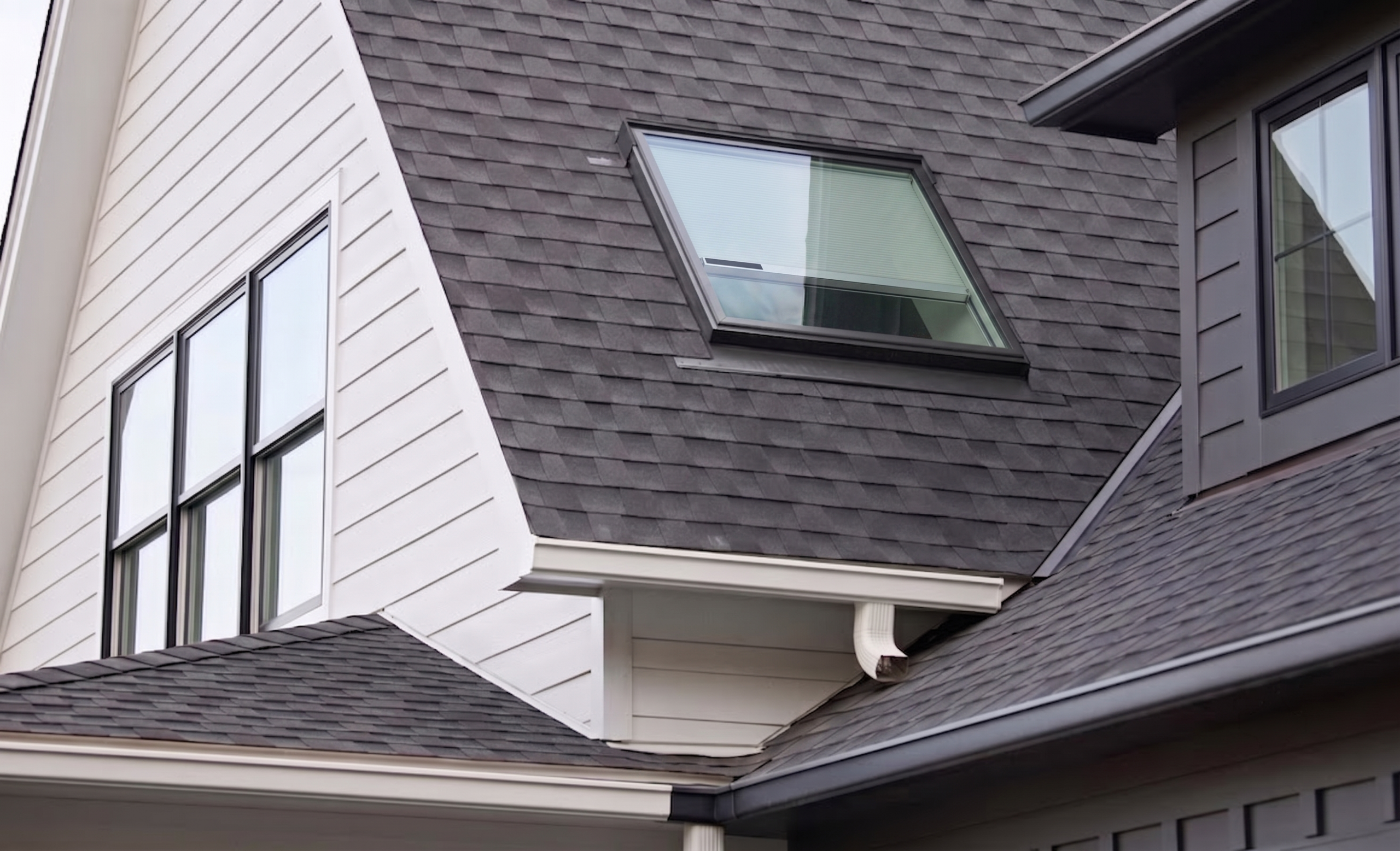 Fixed skylight systems